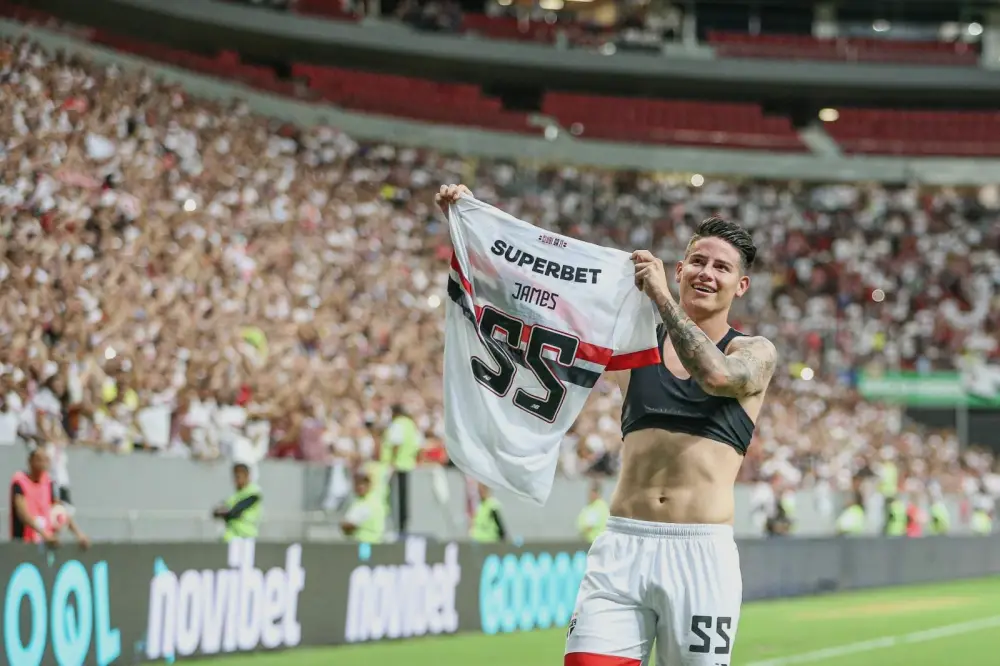 Retorno triunfal de James Rodríguez no clássico São Paulo x Palmeiras