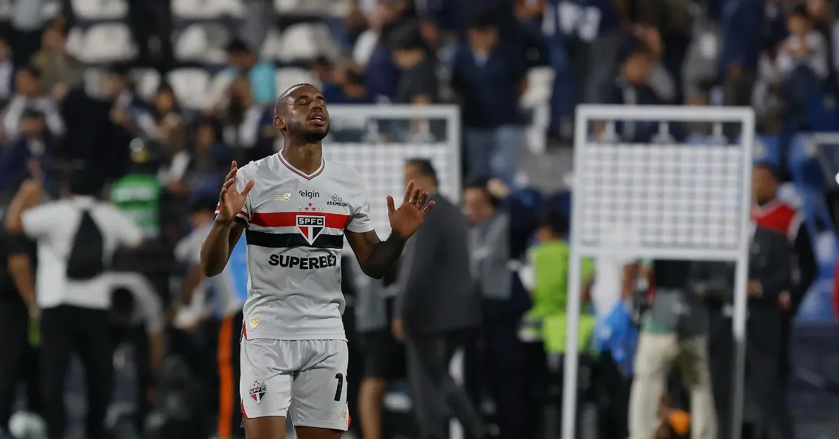 São Paulo Lidera Grupo D e Garante 100% Fora de Casa na Libertadores