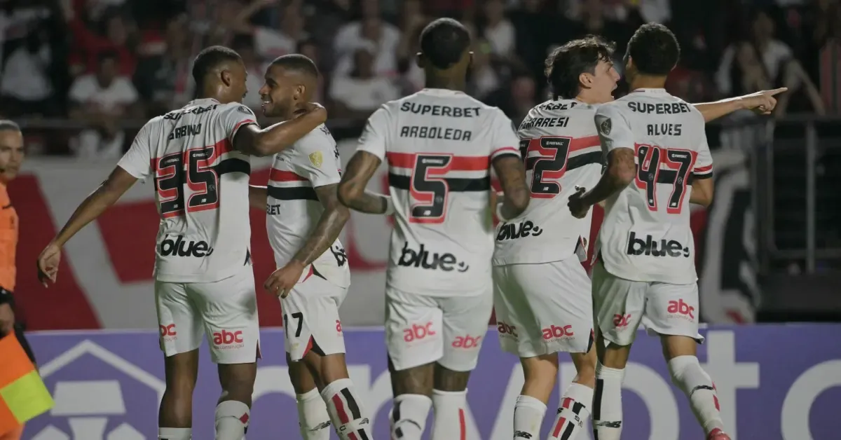 São Paulo na Fonte Nova: Histórico Favorável e a Urgência da Reação no Brasileirão