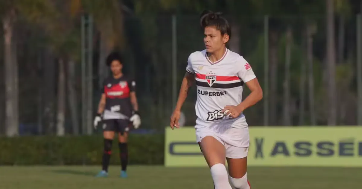 Day Silva Fora do São Paulo: Entenda a Saída da Zagueira e o Futuro do Tricolor Feminino