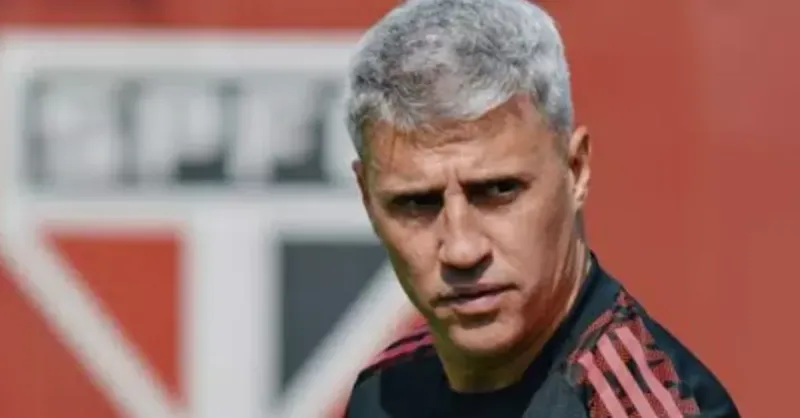 Crespo Retorna ao São Paulo: Desafios Imediatos e Prioridades de Mercado