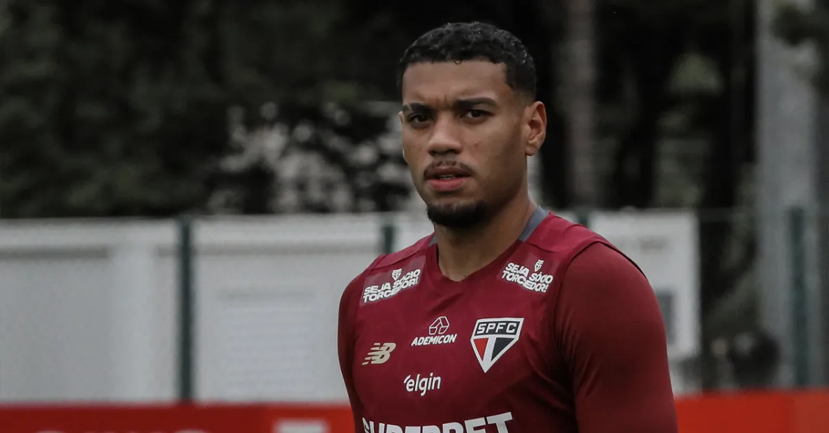 Ruan Tressoldi: O Jogo de Xadrez do São Paulo Pela Permanência do Zagueiro