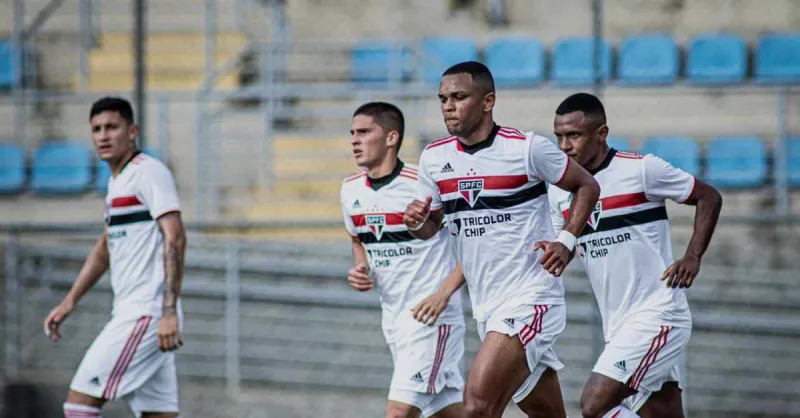 São Paulo Sub-20 Consolida Liderança com Triunfo Essencial no Campeonato Paulista