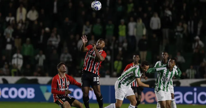Luan: O Retorno Emocionante ao São Paulo Após 665 Dias e a Confiança de Crespo