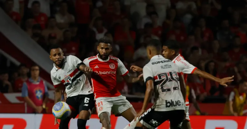 São Paulo x Inter: Retornos e Desfalques Chave para o Duelo no Beira-Rio