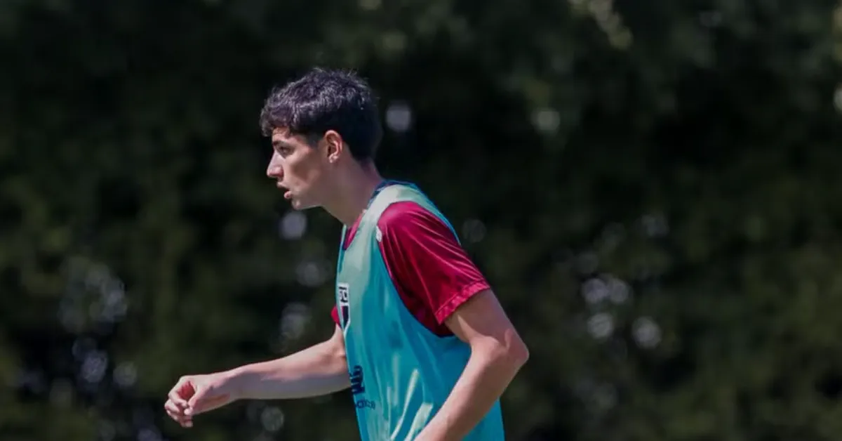 São Paulo: Joias da Base Ganham Chance em Duelo de Brasileirão