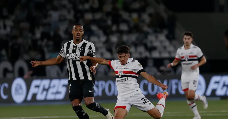 São Paulo x Botafogo: Tricolor Busca Quebrar Sequência Negativa no Brasileirão