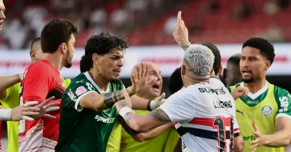 São Paulo X Palmeiras: Áudios do VAR Revelam Falhas Cruciais no Clássico