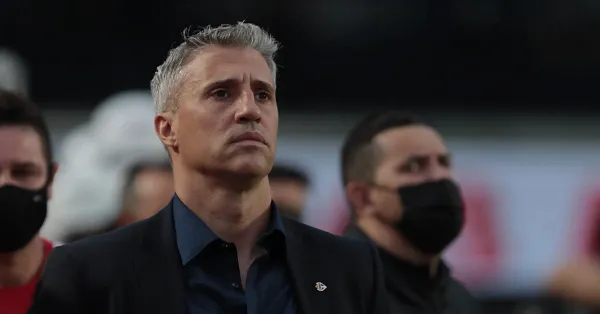 São Paulo: Folga Estratégica de Crespo e o Duelo Crucial Contra o Grêmio no Brasileirão