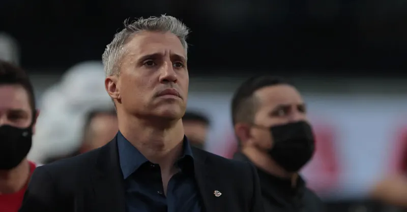 São Paulo: Folga Estratégica de Crespo e o Duelo Crucial Contra o Grêmio no Brasileirão