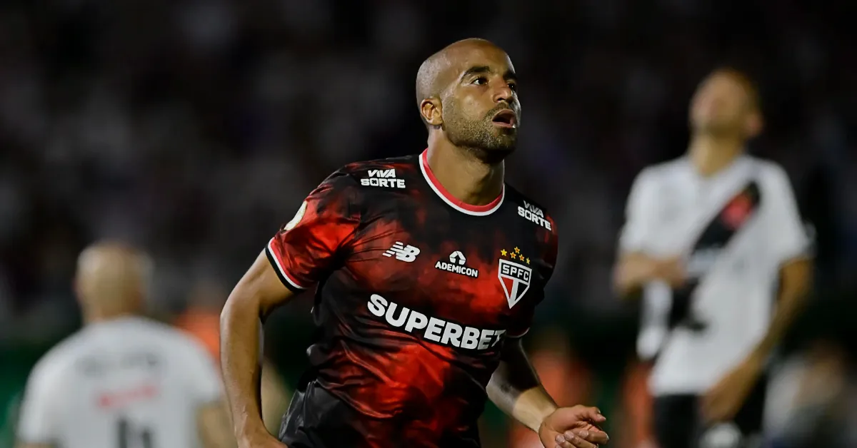 São Paulo Enfrenta Vasco: Crespo Lida com Desfalques e Celebra Retornos Chave no Brasileirão