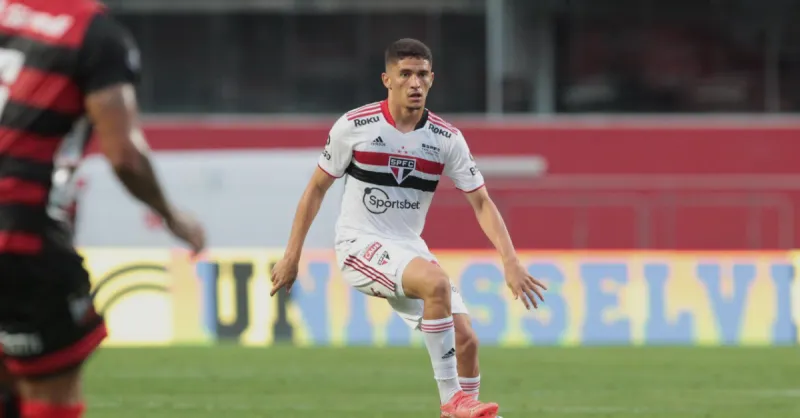Majestoso à Vista: Pablo Maia Reforça São Paulo em Preparação para o Clássico Contra o Corinthians