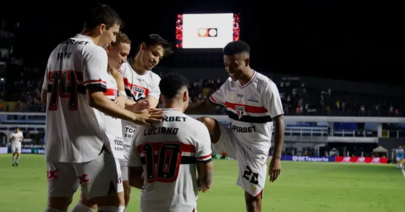 São Paulo: Gestão Sob Questionamento e o Caminho para a Reformulação 2026