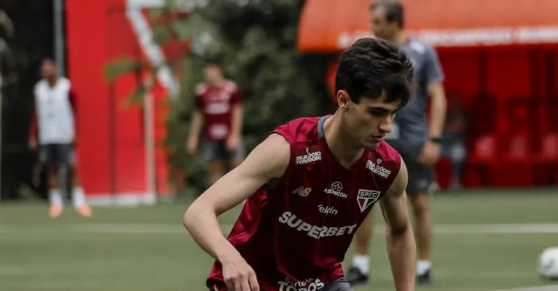 São Paulo e Rodriguinho: Saída Inesperada Gera Debate e Estratégia de Mercado