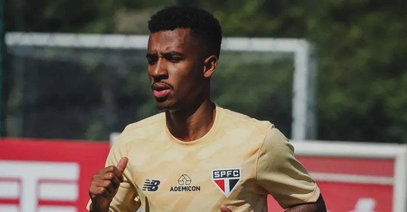 Marcos Antônio fica no São Paulo? Entenda o contrato que barra o Flamengo