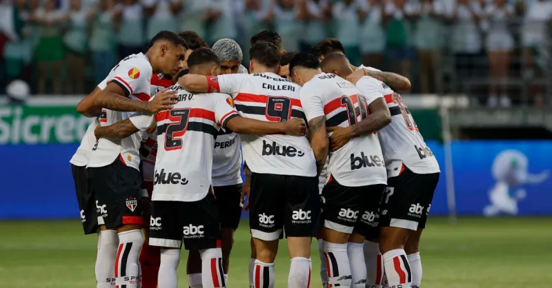 São Paulo acelera reformulação do elenco e lida com pressão política para 2026