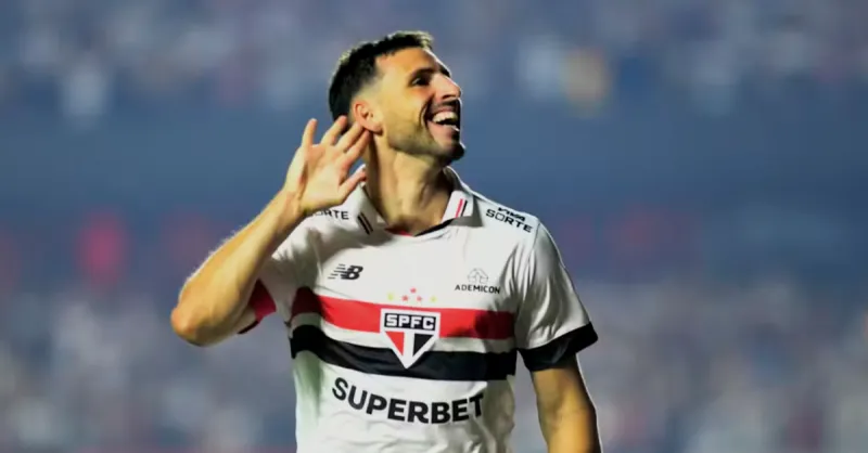 Calleri Fala Sobre Instabilidade Política e Seu Impacto no Elenco do São Paulo