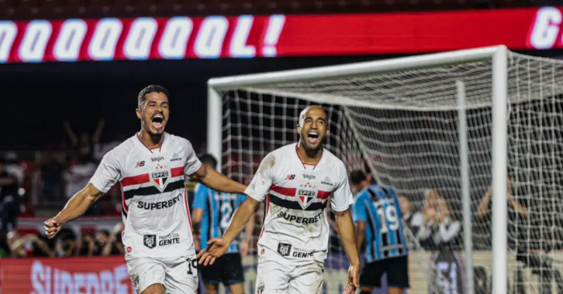 São Paulo assume liderança do Brasileirão com atuação intensa contra Grêmio